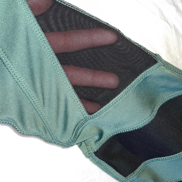 Jessica Simpson 'The Warmup' Leggings - Picture 3 of 6